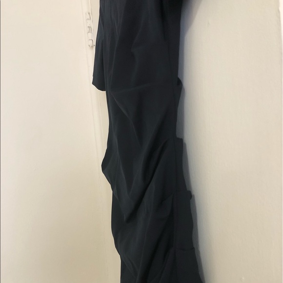 Rolando Rouged Dress - Picture 2 of 6